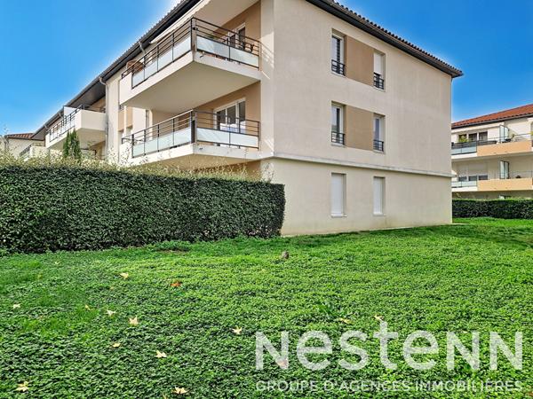 ST LAURENT DE MURE Centre - Appartement 4 pièces de 81,31m² avec terrasse et garage double