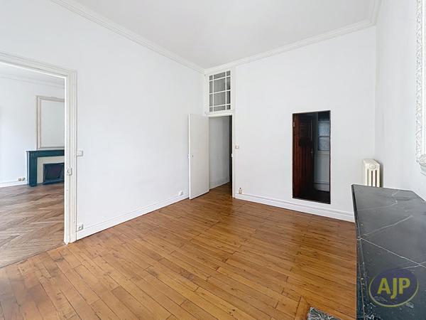Location appartement Nantes : 1 071 € - AJP Immobilier Nantes Ouest