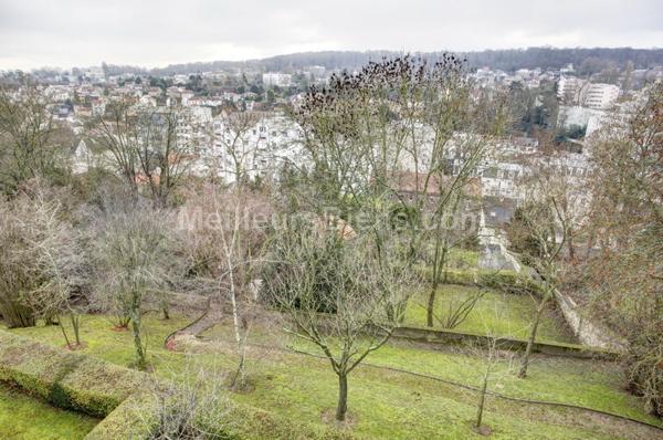 Appartement familial 3 chambres avec terrasse et magnifique vue!