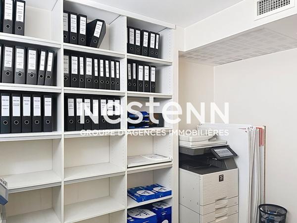 Locaux Professionnels modernes avec 4 Bureaux de 80m² Av Roosevelt - 69500 BRON