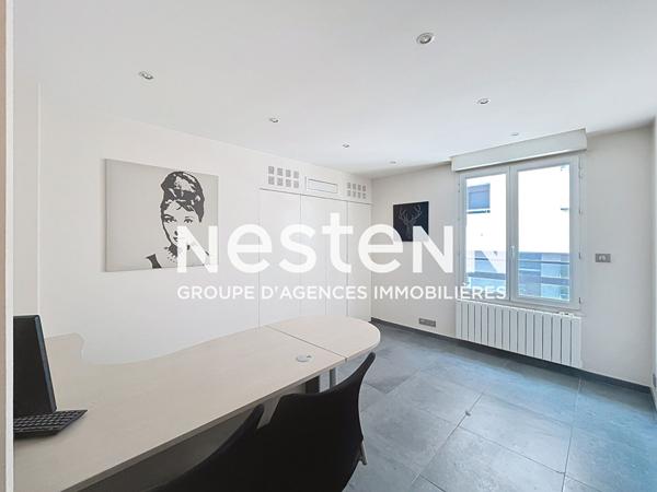 Locaux Professionnels modernes avec 4 Bureaux de 80m² Av Roosevelt - 69500 BRON