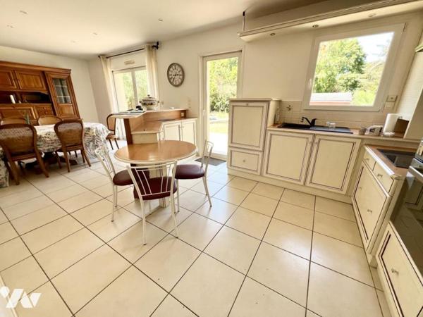 Maison 4 chambres + bureau