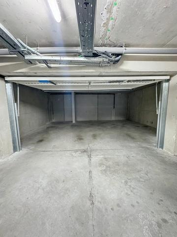 Stationnement à louer  •  40,90 m2 Valence