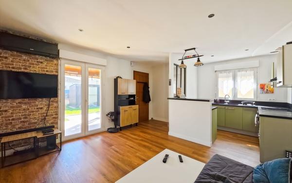 Maison à vendre    2 pièces • 37,83 m2 Fonbeauzard