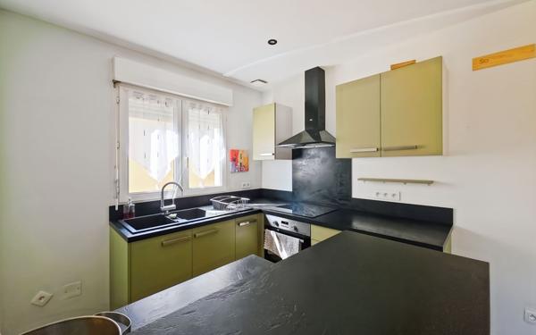 Maison à vendre    2 pièces • 37,83 m2 Fonbeauzard