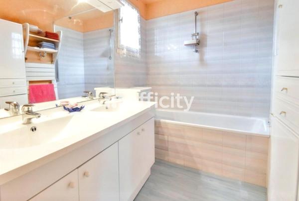 Maison 5 pièces - 150 m² Exclusivité efficity