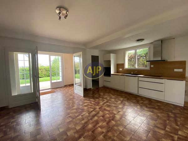 Location appartement Pontivy : 680 € - AJP Immobilier Pontivy