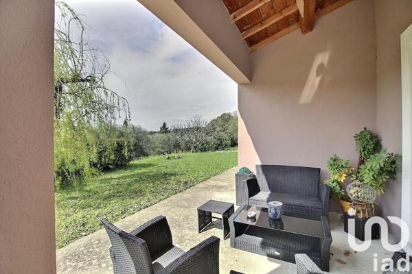 Maison 5 pièces de 138 m² à Évenos (83330)