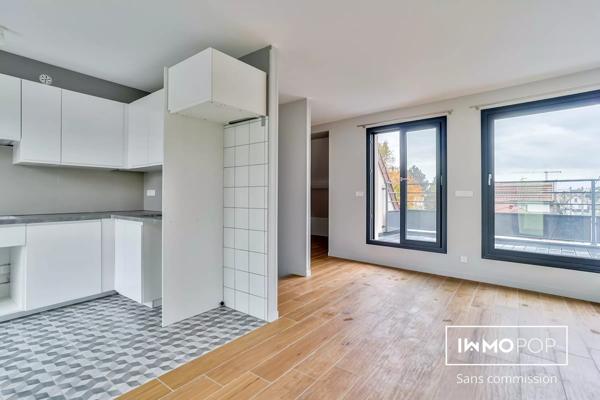 Appartement duplex Type 3 de 90 m² au sol + terrasse + parking à Pierrefitte/Seine