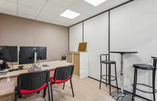 Bureaux à louer à PARIS 75017