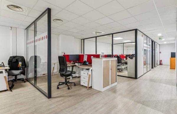 Bureaux à louer à PARIS 75017