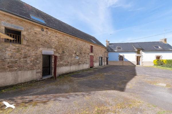 Maison 348 480 € Caudan 10 p 390 m² DPE