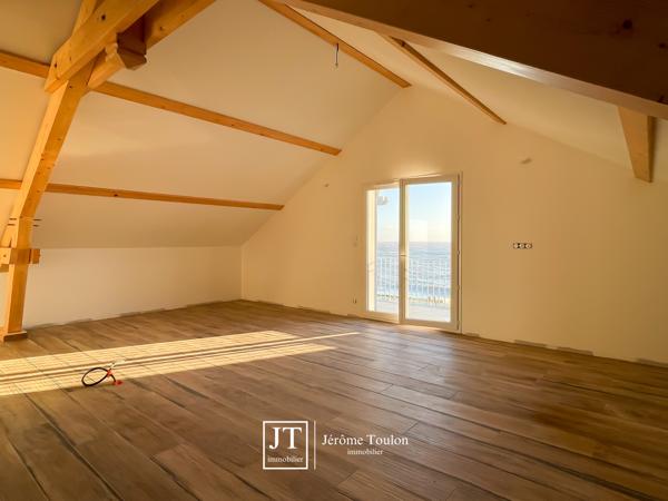 Maison
                                                                                                                                                                                                                                                                                                                        5 pièce(s)                                                                                                                                                                                                          3 chambre(s)                                                                                                                                                                                                          170  m²