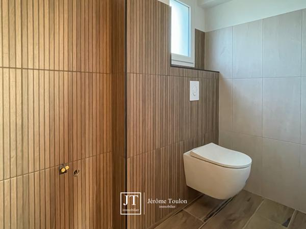 Maison
                                                                                                                                                                                                                                                                                                                        5 pièce(s)                                                                                                                                                                                                          3 chambre(s)                                                                                                                                                                                                          170  m²