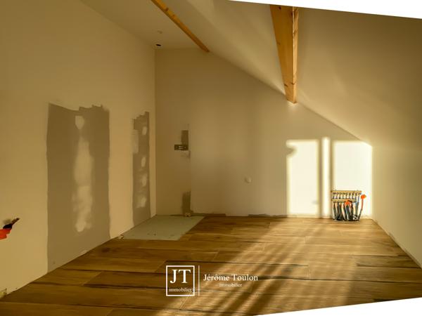 Maison
                                                                                                                                                                                                                                                                                                                        5 pièce(s)                                                                                                                                                                                                          3 chambre(s)                                                                                                                                                                                                          170  m²