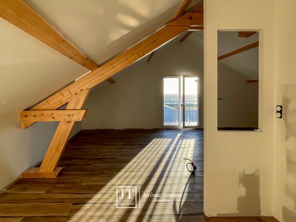 Maison
                                                                                                                                                                                                                                                                                                                        5 pièce(s)                                                                                                                                                                                                          3 chambre(s)                                                                                                                                                                                                          170  m²