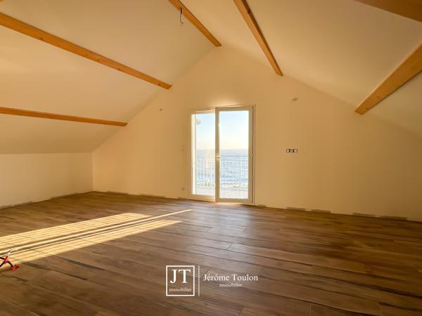 Maison
                                                                                                                                                                                                                                                                                                                        5 pièce(s)                                                                                                                                                                                                          3 chambre(s)                                                                                                                                                                                                          170  m²