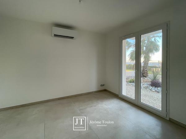 Maison
                                                                                                                                                                                                                                                                                                                        5 pièce(s)                                                                                                                                                                                                          3 chambre(s)                                                                                                                                                                                                          170  m²