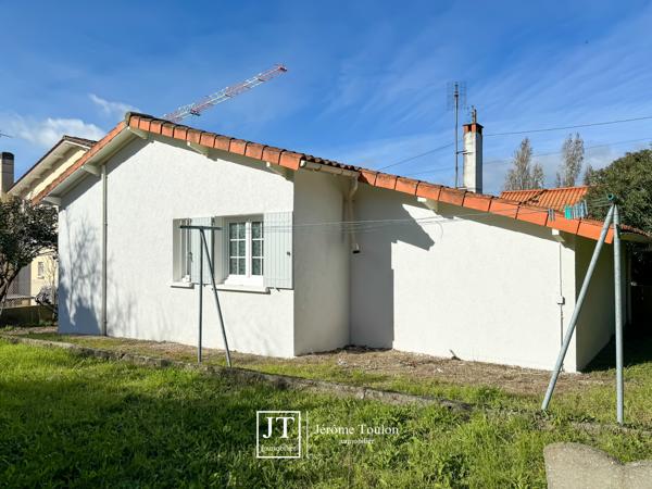Maison
                                                                                                                                                                                                                                                                                                                        2 pièce(s)                                                                                                                                                                                                          1 chambre(s)                                                                                                                                                                                                          50  m²