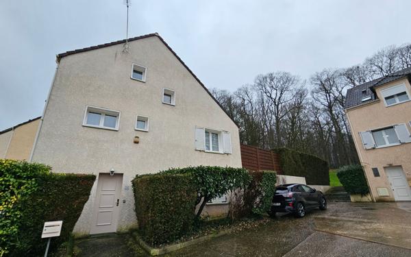 Maison à vendre    5 pièces •  Vaujours