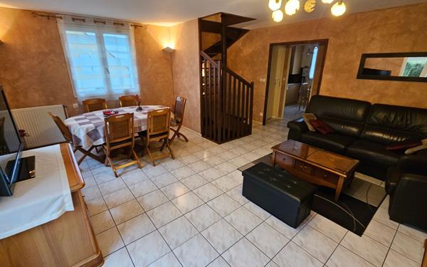 Maison à vendre    5 pièces •  Vaujours