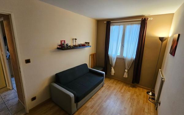 Maison à vendre    5 pièces •  Vaujours