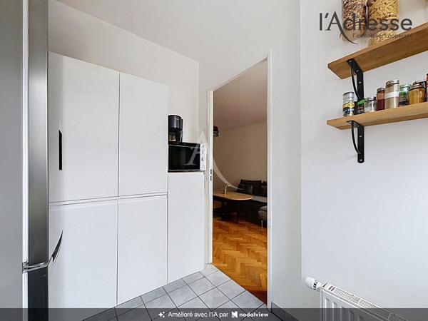 SURESNES/ Florent Dancourt - Appartement 3 pièces 61m² - 2 Balcons - 1 Parking