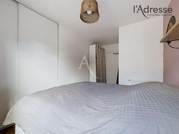 SURESNES/ Florent Dancourt - Appartement 3 pièces 61m² - 2 Balcons - 1 Parking