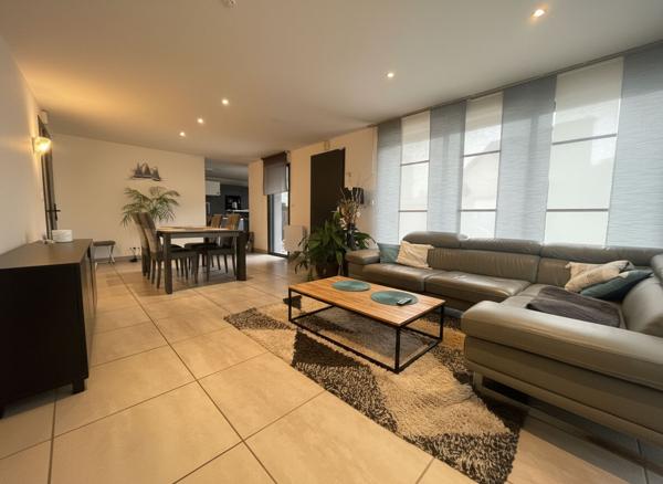 Maison a vendre à Ploeren 99 m² plain-pied 3 chambres bus commerces