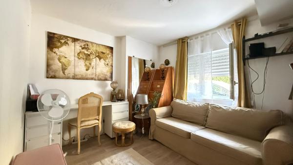 PENTAGONE LA ROCHE S/YON - Appartement Type III avec garage et cour privative - A VENDRE Exclusivité AMANDA