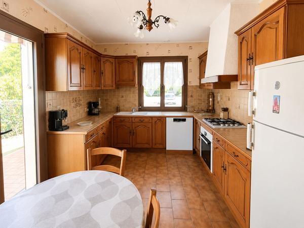 Maison Echillais 5 pièce(s) 119 m2