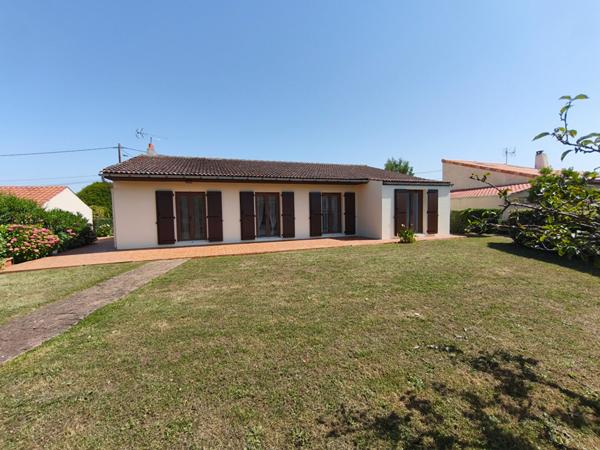 Maison Echillais 5 pièce(s) 119 m2