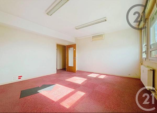 Appartement F2 à vendre  2 pièces - 44 m 2   TROYES  - 10