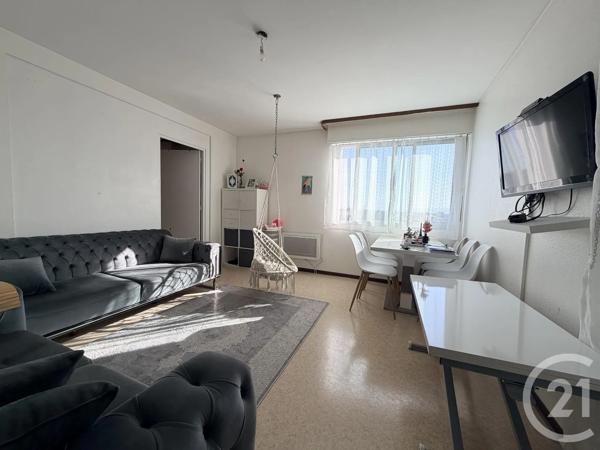 Appartement F3 à vendre  3 pièces - 70 m 2   LINGOLSHEIM  - 67
