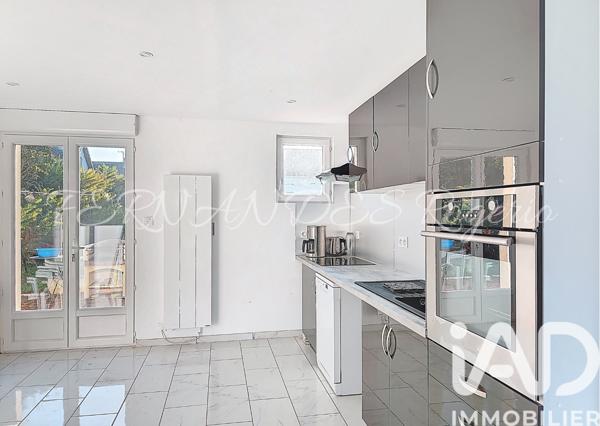 Maison à vendre 4 pièces 90 m² Sermaises