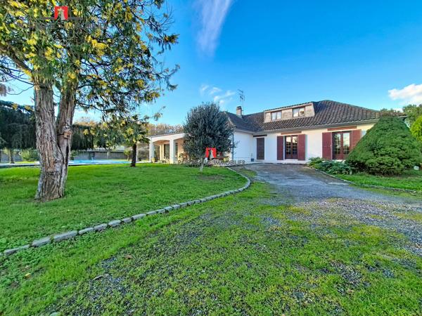 Maison de 161 m² sur terrain de 2 112 m² avec piscine – Saint-Yzan-de-Soudiac