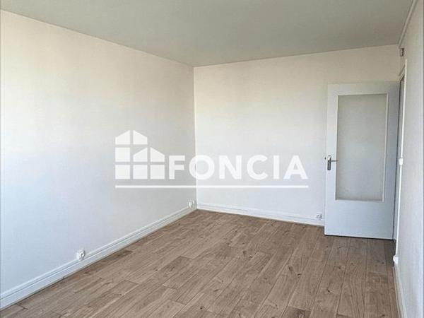 Location Studio 24.89 m² - 161 A 169 AVENUE GABRIEL PERI Bezons 95870