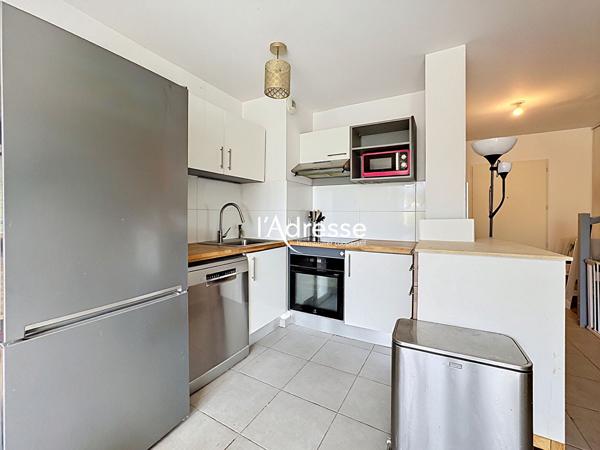 Exclusivité l'Adresse Immobilier - Colomiers - Appartement T3 Duplex de 65m² avec terrasse de 13.90m²et parking Couvert