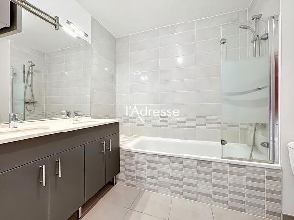 Exclusivité l'Adresse Immobilier - Colomiers - Appartement T3 Duplex de 65m² avec terrasse de 13.90m²et parking Couvert