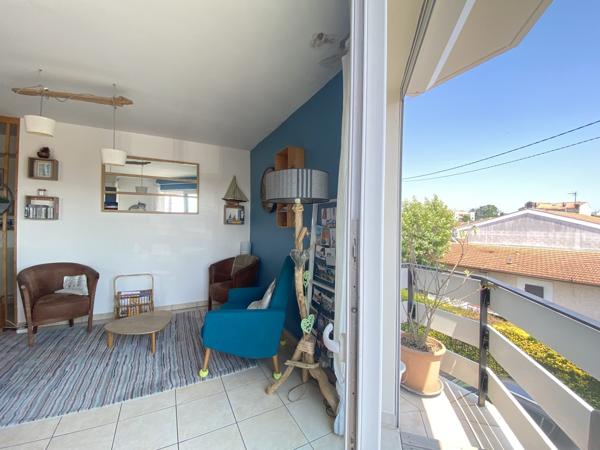 ARCACHON - L'AIGUILLON ! T3 de 46 m2 avec balcon et cave !