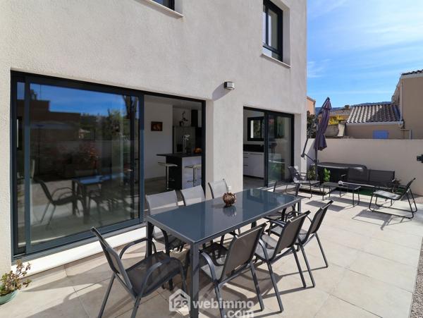 Villas 141 m² à Marseille 13009