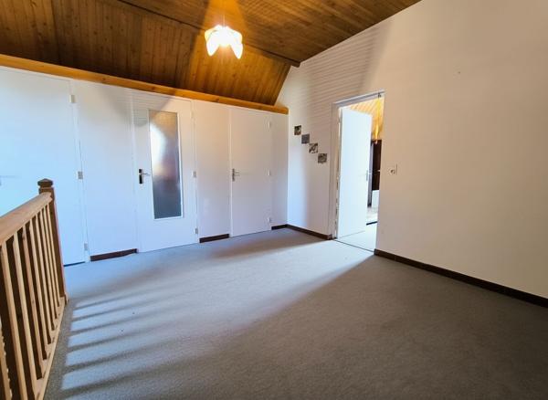 Spacieuse maison de plain-pied, 4 chambres, Cazals, 113 m2