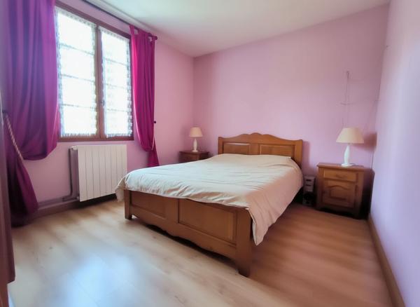 Spacieuse maison de plain-pied, 4 chambres, Cazals, 113 m2