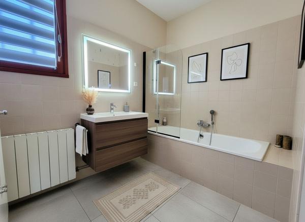 Spacieuse maison de plain-pied, 4 chambres, Cazals, 113 m2
