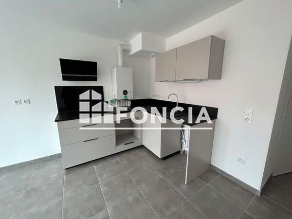 Location Appartement 2 pièces 42.23 m² - MLIFE Marseille 13002