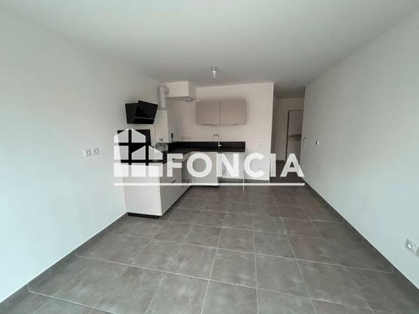 Location Appartement 2 pièces 42.23 m² - MLIFE Marseille 13002