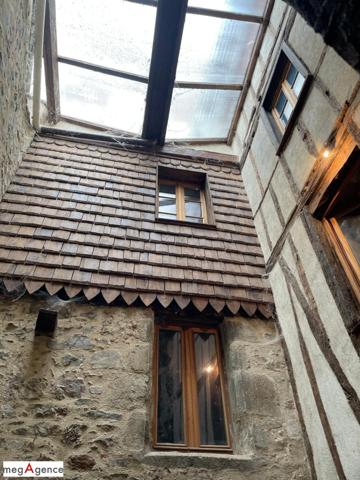 Immeuble à TULLE, 19000 - 300m²