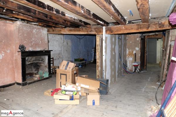 Immeuble à TULLE, 19000 - 300m²