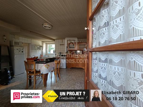 GRANFONTAINE- Maison ancienne à rénover entièrement- 3-4 pièces 80 m2 de plain-pied et combles exploitables