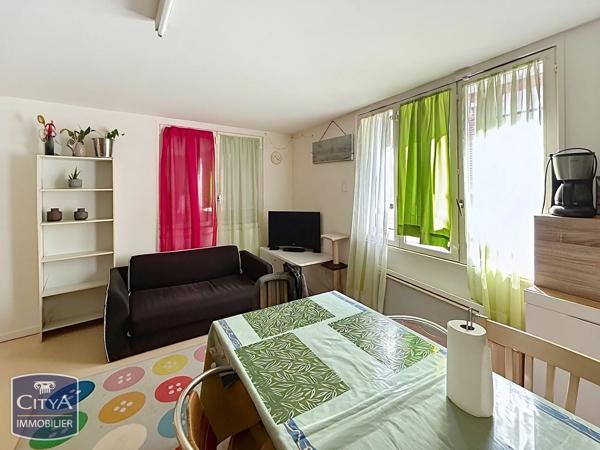 Immeuble à vendre 290m² Saint-Quentin (02100)